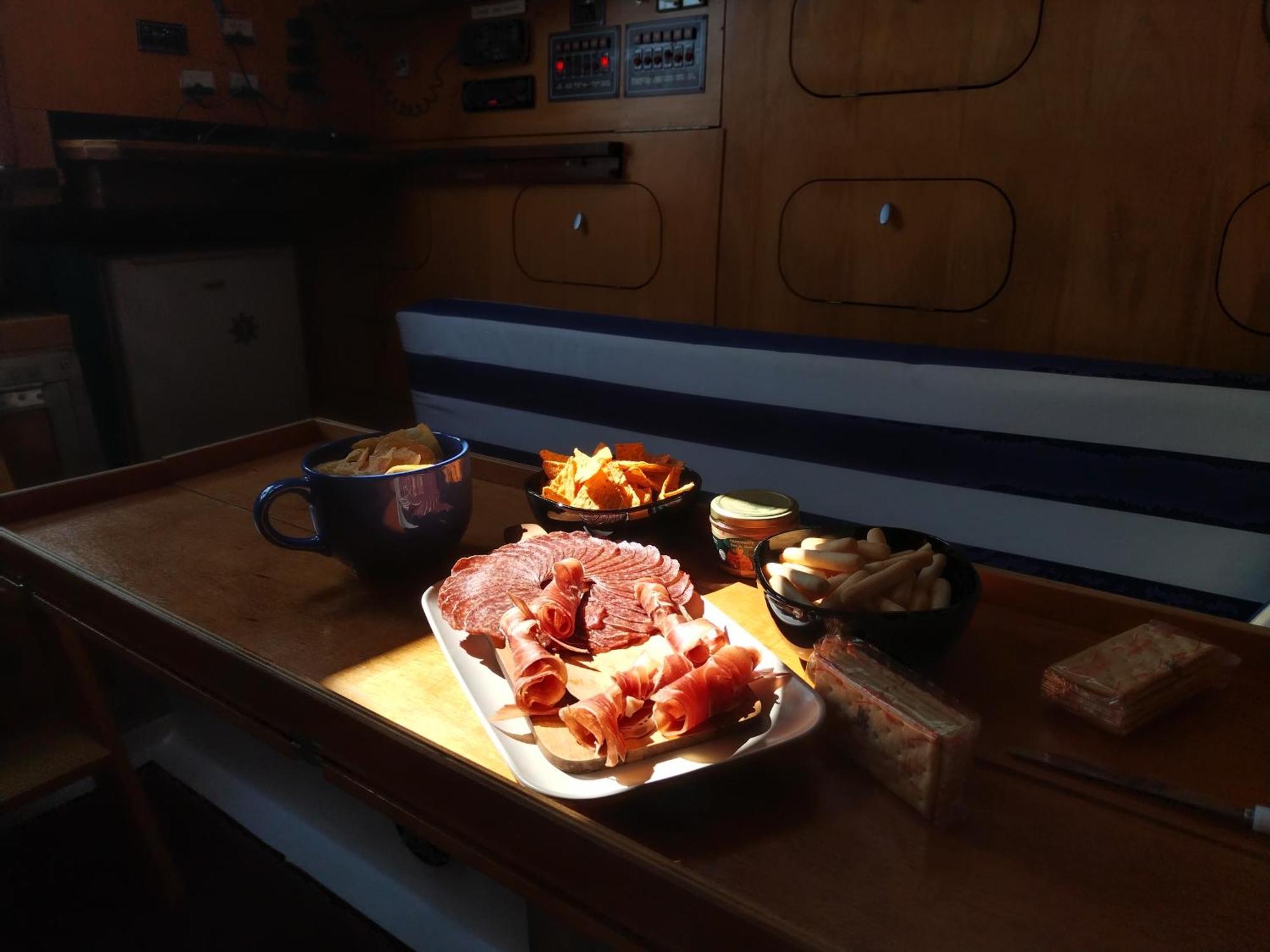 Botel Sailing Tours - Night On Board - Alcantara Lisbon